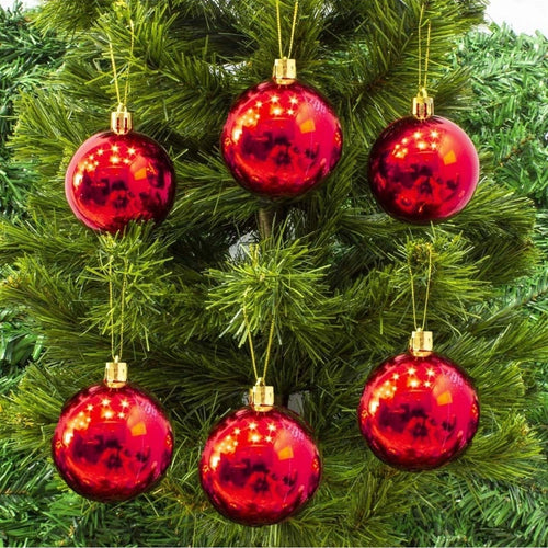 Kırmızı Yılbaşı Topları